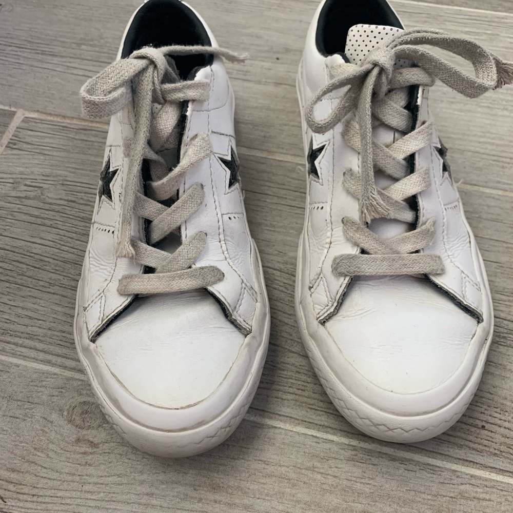 Leather Converse - Picture 2 of 5